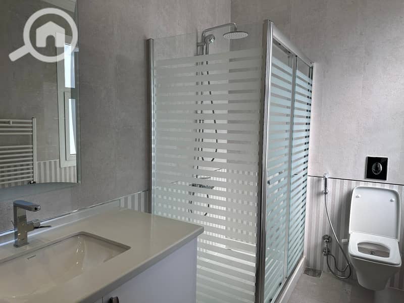 22 WhatsApp Image 2025-12-04 at 1.40. 32 PM. jpg