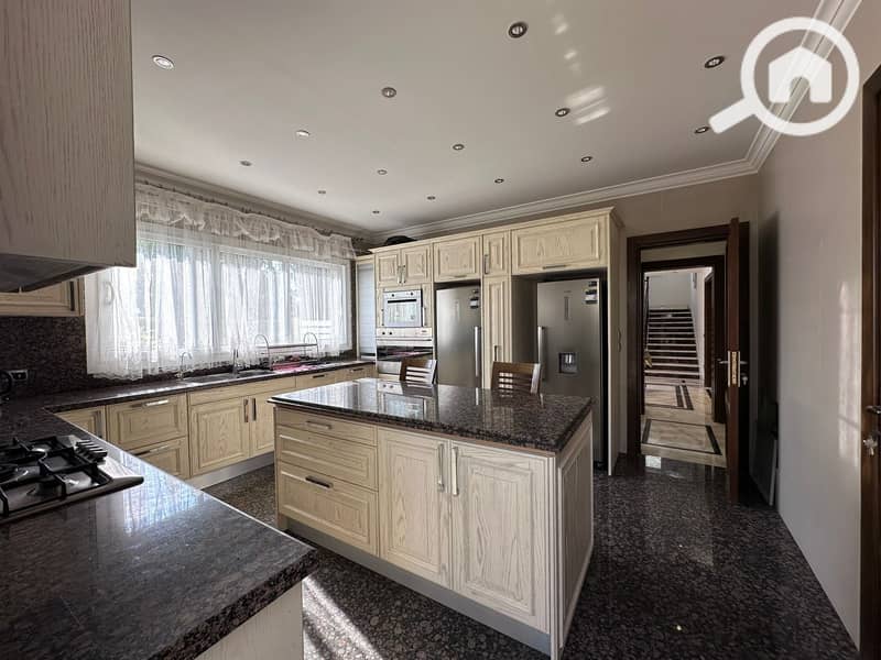 26 WhatsApp Image 2025-12-04 at 1.40. 51 PM (1). jpg