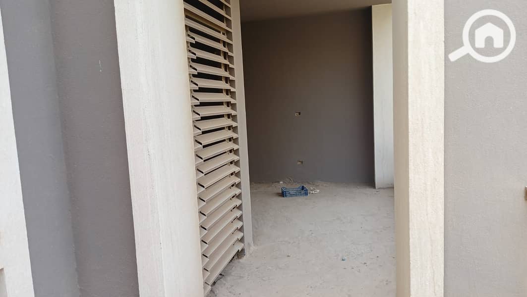 2 WhatsApp Image 2025-12-04 at 2.09. 29 PM (2). jpeg