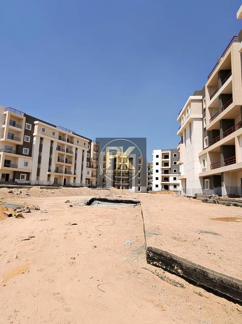 14 e5dfd381-4a3c-40c8-8154-654bfa324d0a. jpeg