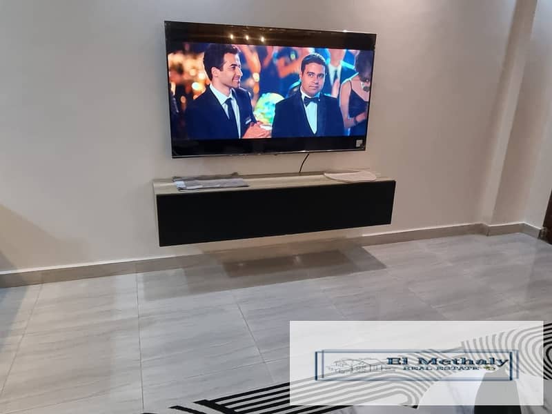 7 330bd7ef-163b-4420-a4f5-7c545f499feb. jpg