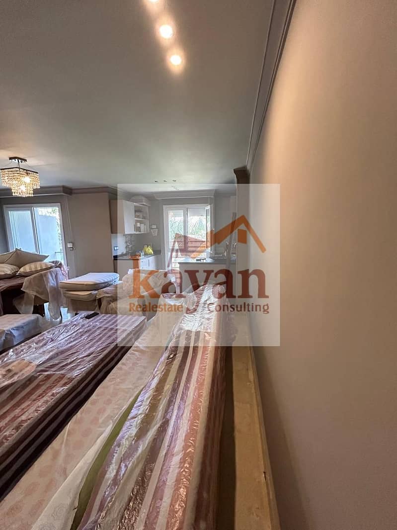 18 e5a4a921-e247-43e7-a6e5-74ba7fe4ee53. jpeg