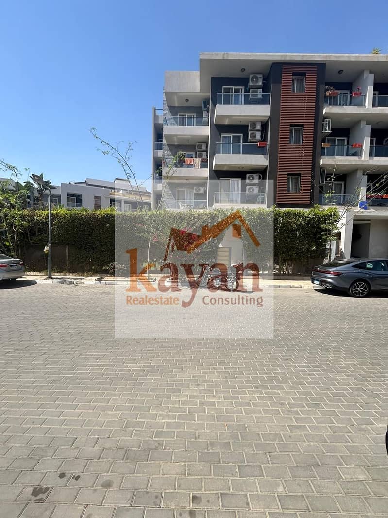 20 f24b85fc-2fbe-49ad-bfc5-465e64f84030. jpeg