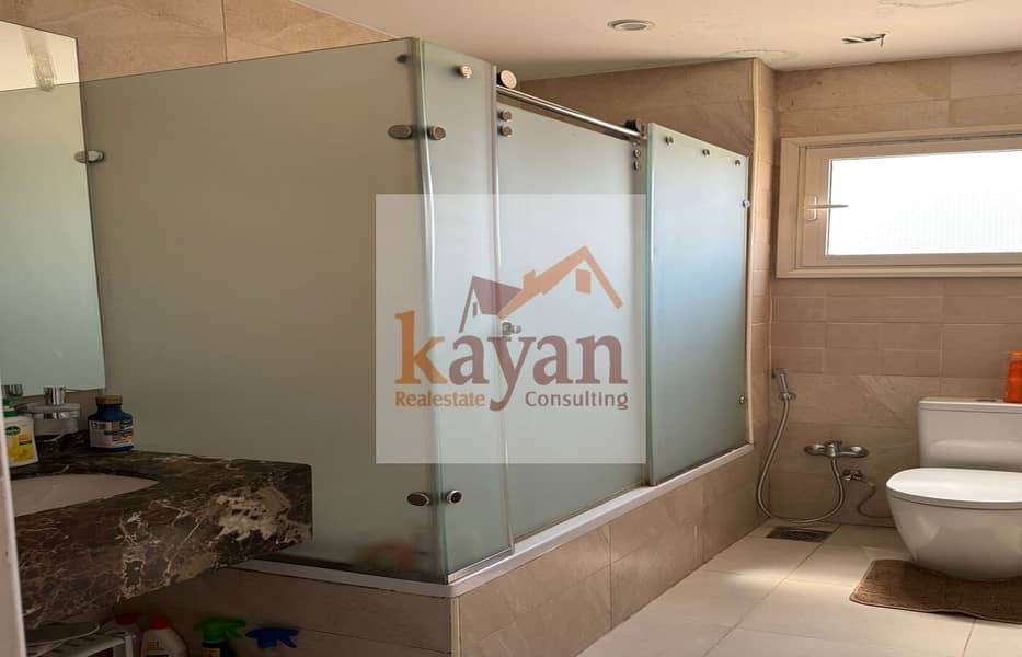 9 5a1dd365-9234-40e9-9662-c24346c09dd1. jpg