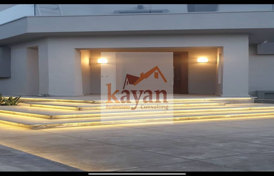 6 0f9e7a10-aba2-432c-b415-3c9f2cdd2d50. jpg