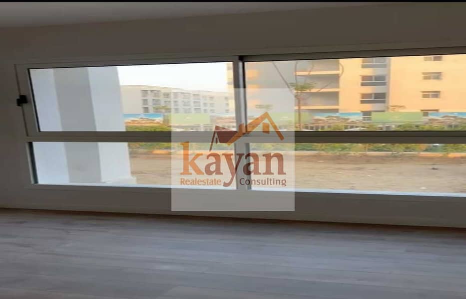 4 efcc042a-c205-4699-b7f5-bd17d5ea4666. jpg