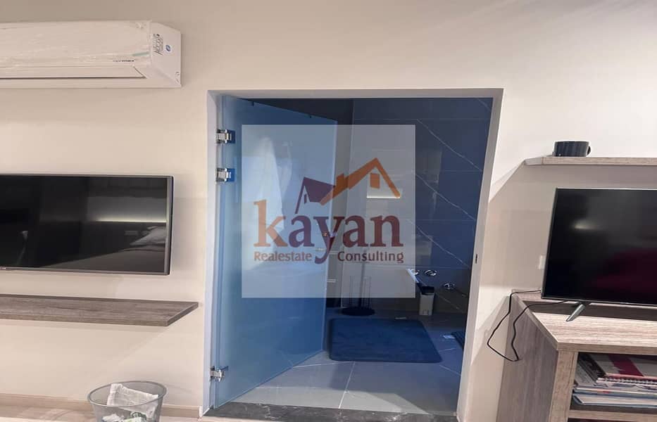 8 56d5834d-a764-418f-bf9a-ca34d7ee51c6. jpg