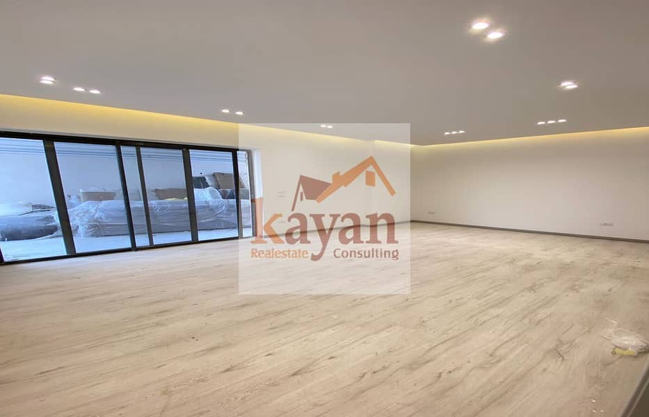 5 7b930149-ee87-45a2-b7a0-506749fdba44. jpg