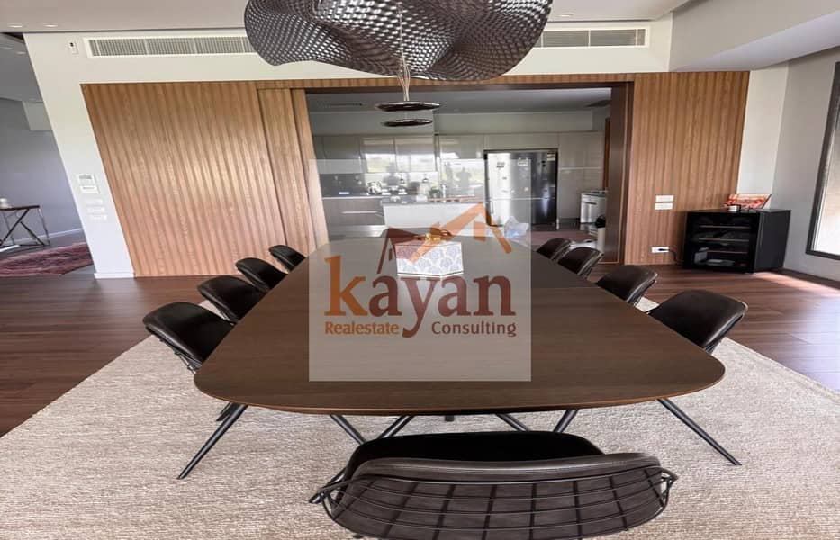 4 7bb9a772-2a07-4a78-be88-cc53999d19b6. jpg