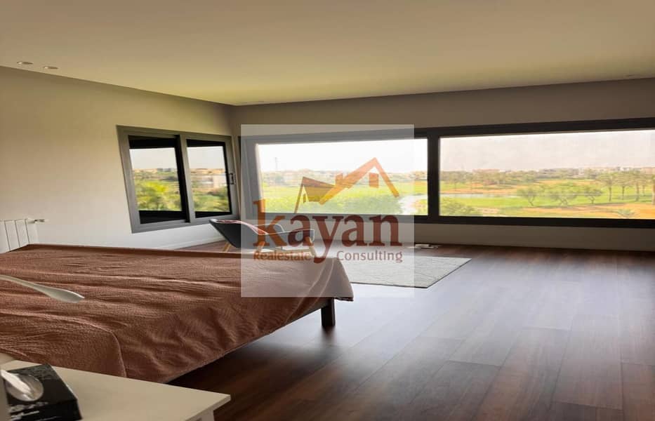 10 c9b10481-dd82-4f84-a4f2-1d06c230070d. jpg