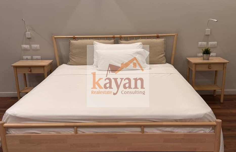 11 929b5138-f53f-49b3-be42-2a39a645af96. jpg