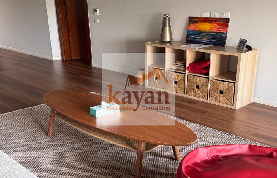 12 070208ea-f9e7-4432-a0c0-2370218eaf41. jpg