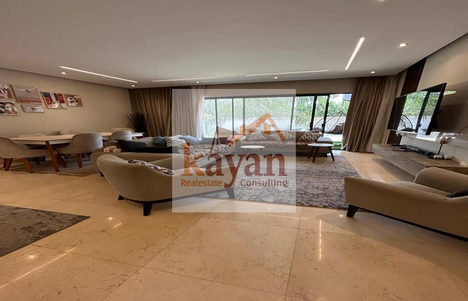 5 7d9b2839-a407-4b77-94cc-e0b8204ed882. jpg