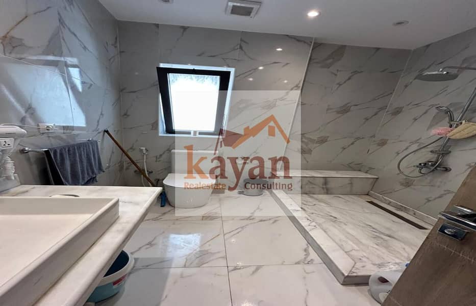 11 894fbc45-5c16-48a3-8a6f-dce36ee5f118. jpg