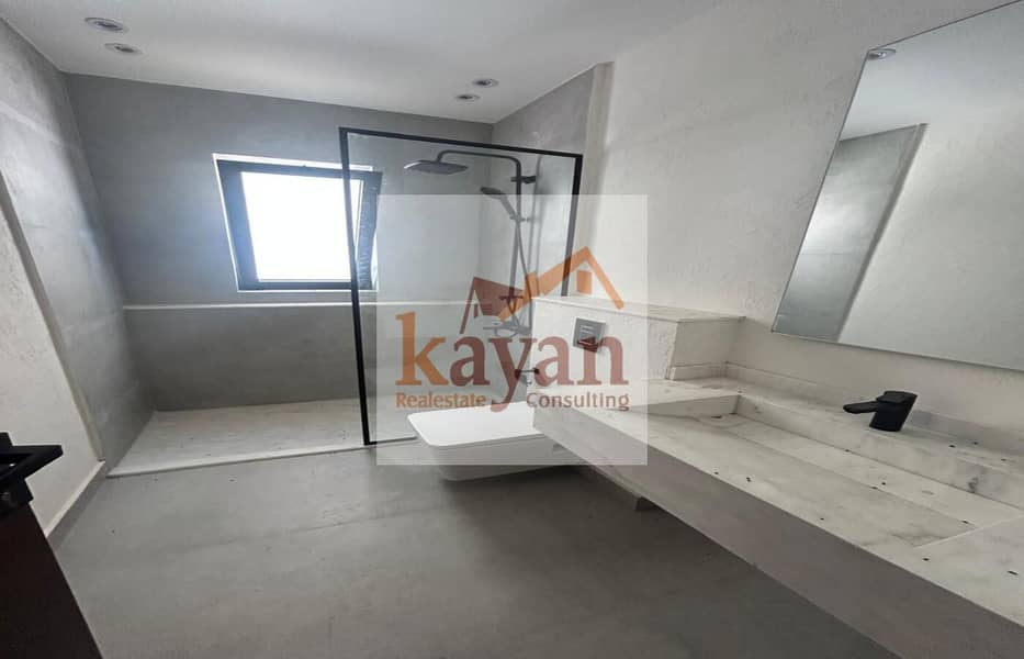 16 380978dd-5fda-41f2-bb60-b6cf658779d2. jpg