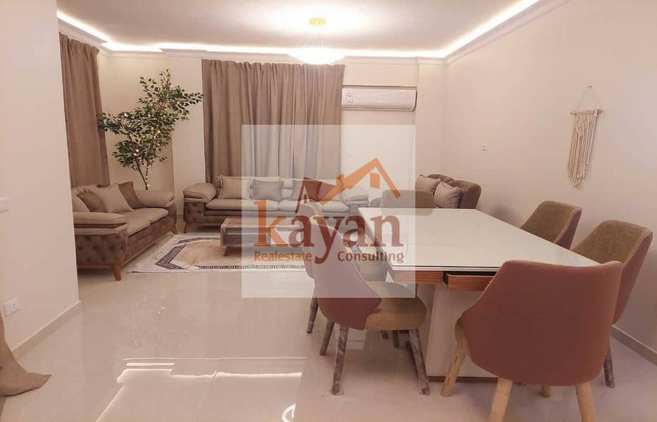 14 ebc69e25-adc7-4e69-b105-7ee33861f943. jpg