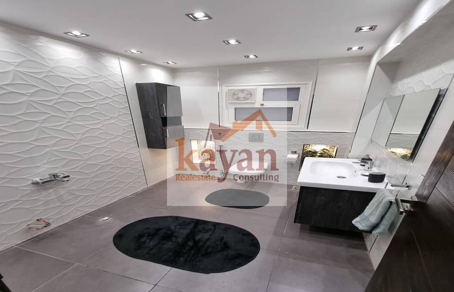 15 44958286-aee5-44d3-b4ce-43005a3c230b. jpg