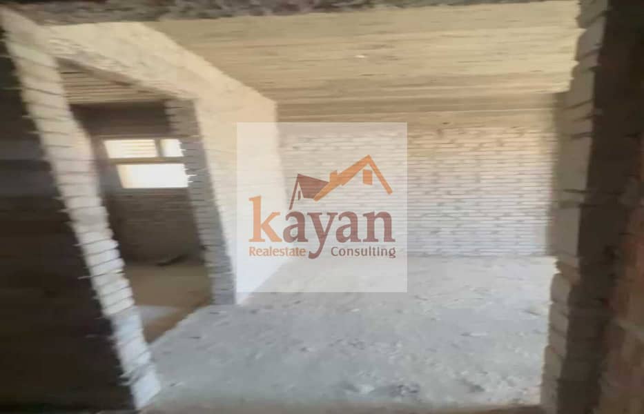 2 5e2a06cb-8c8f-4ad3-b59e-b0e7c3e705f0. jpg