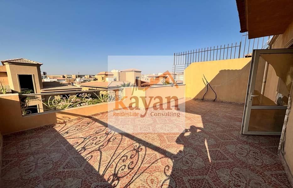 22 b53e206d-a83c-4e3b-a395-bd778025939c. jpg