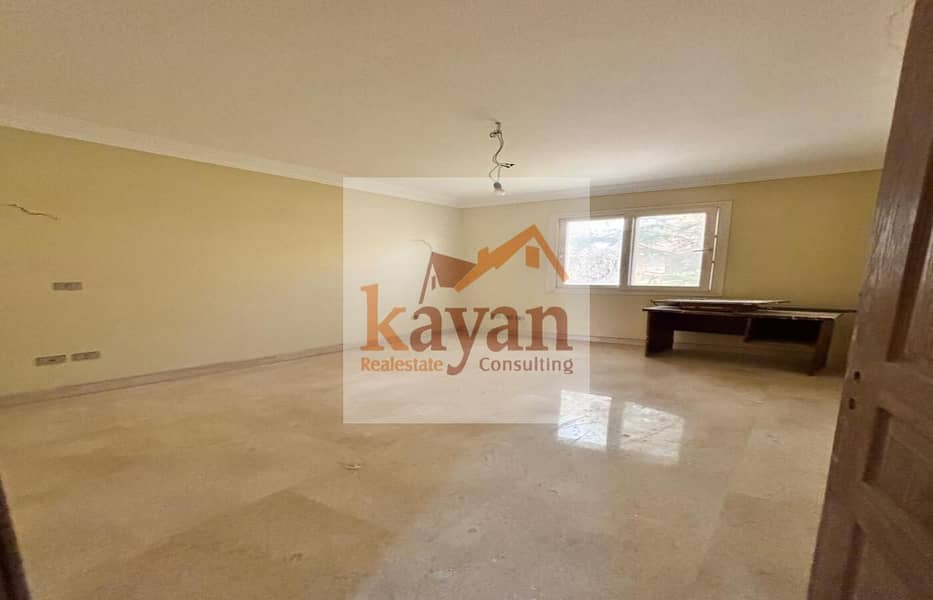 25 d6649345-d3d4-4a42-8770-e9d2315253d5. jpg