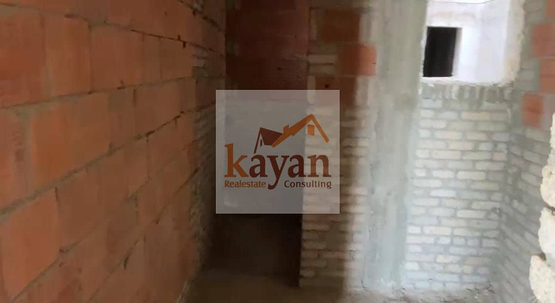 12 54194d83-b432-49bb-bf8c-6356aaab56d0. jpg