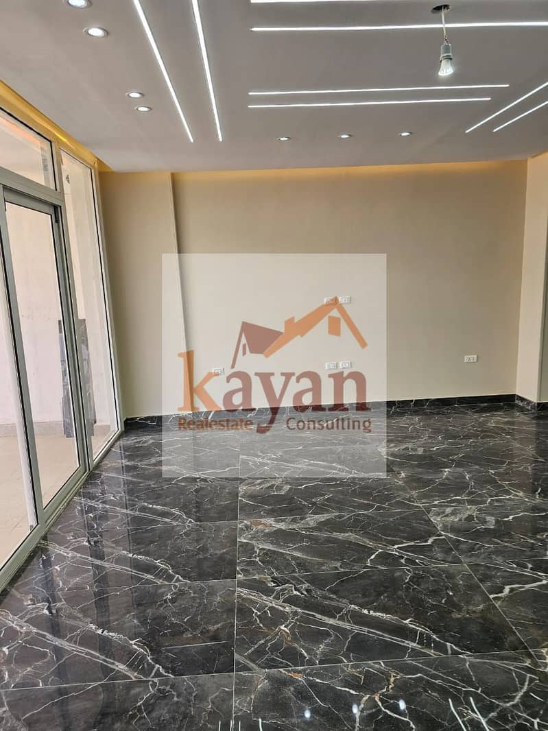 24 a82148b8-2122-4fbc-89ce-485eb50dfa2b. jpg