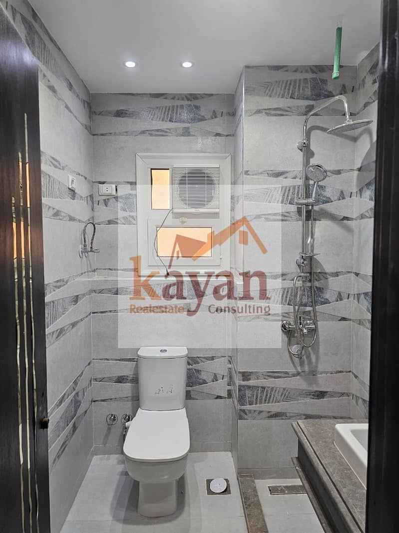 30 f544d4c9-9dd7-4066-b642-075de2c0e238. jpg