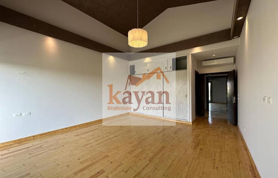 7 242f7ba8-51a3-4009-bee3-ae25f89699f7. jpg