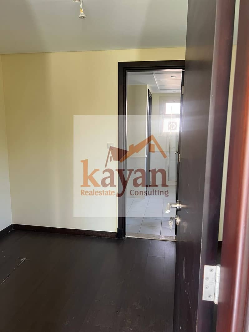 10 WhatsApp Image 2025-11-20 at 12.16. 49 PM. jpeg