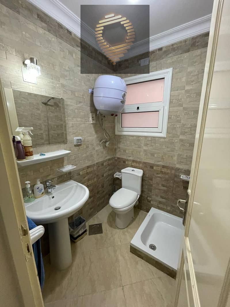 15 WhatsApp Image 2025-12-04 at 12.50. 03_bf692635. jpg