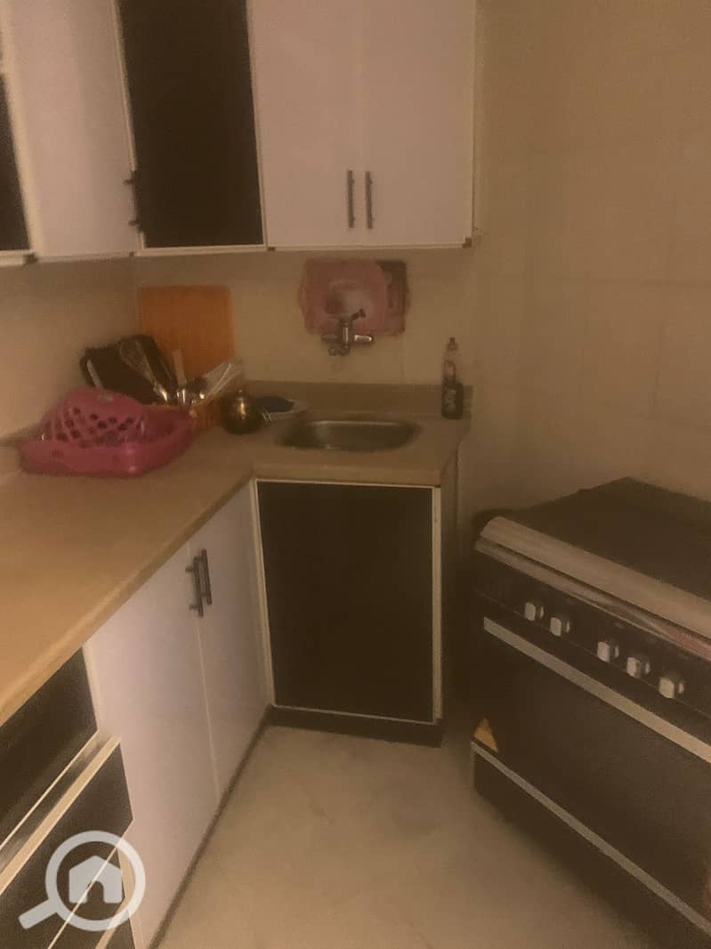 18 b944947d-6584-4d6c-861b-389c5f64b29b. jpg