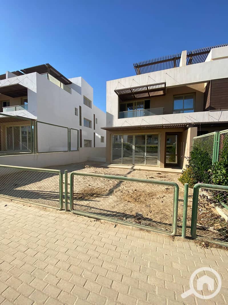 3 490127440_2116872282110666_8971089717416379755_n. jpg