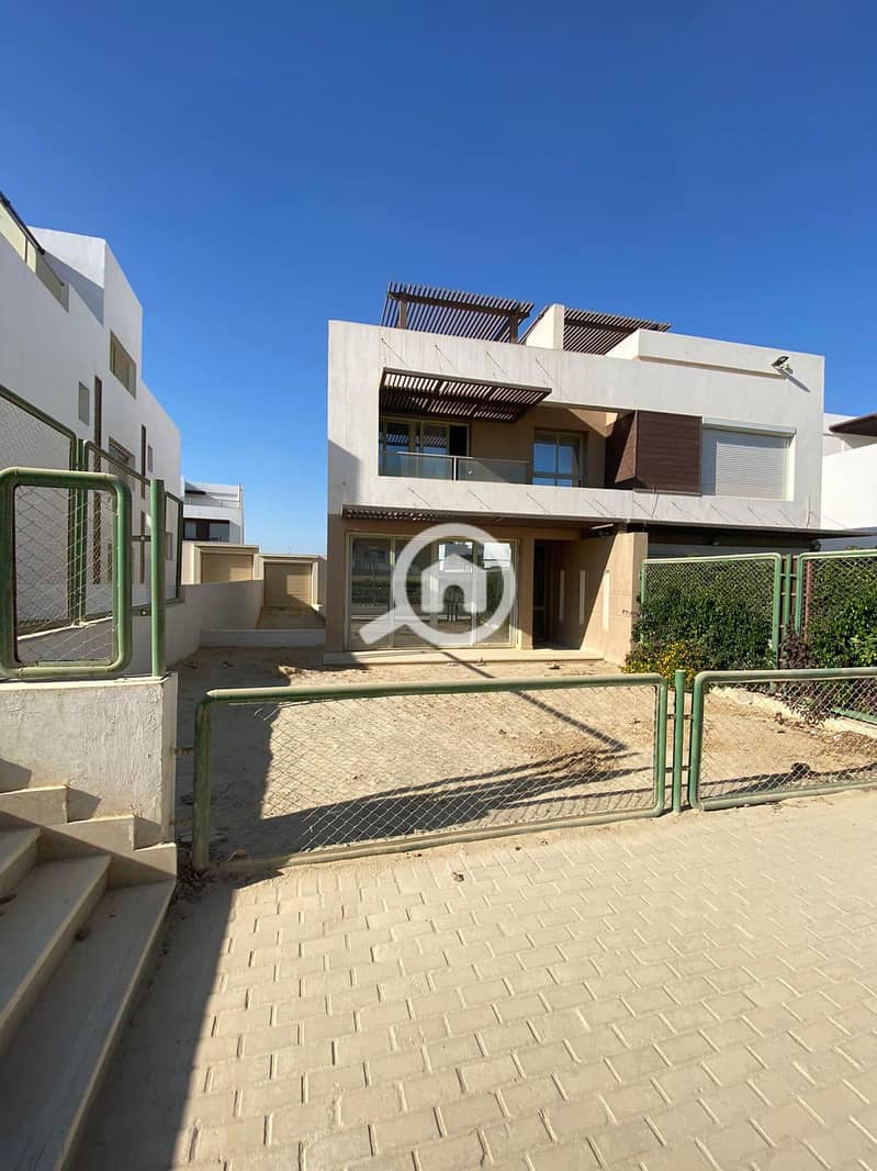 4 489336876_2116872092110685_3682700041608545086_n. jpg