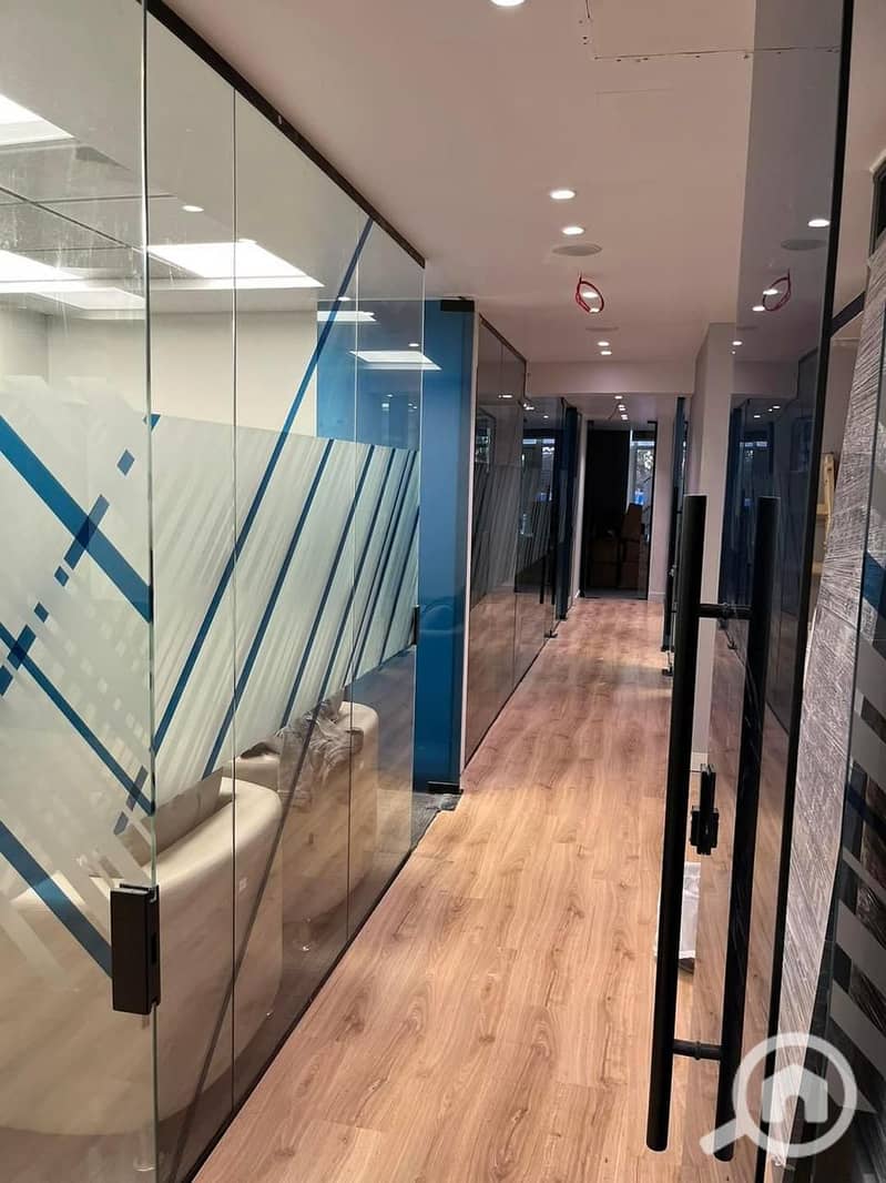 3 c97aecd4-ba98-4ca5-acc9-4f1db3d13595. jpg