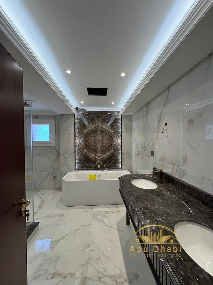 2 568957907_809396258503939_3311387635789730343_n. jpg