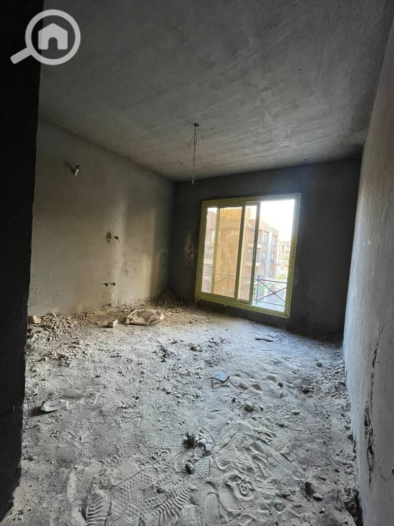 4 WhatsApp Image 2025-10-13 at 7.50. 58 PM (1). jpeg