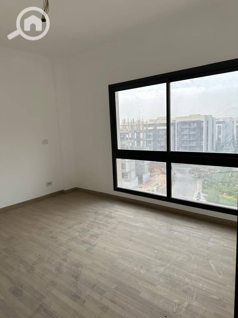 10 WhatsApp Image 2025-12-04 at 1.59. 15 PM. jpeg