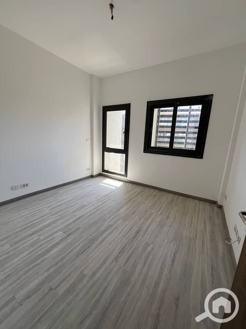 14 WhatsApp Image 2025-12-04 at 1.59. 17 PM(2). jpeg