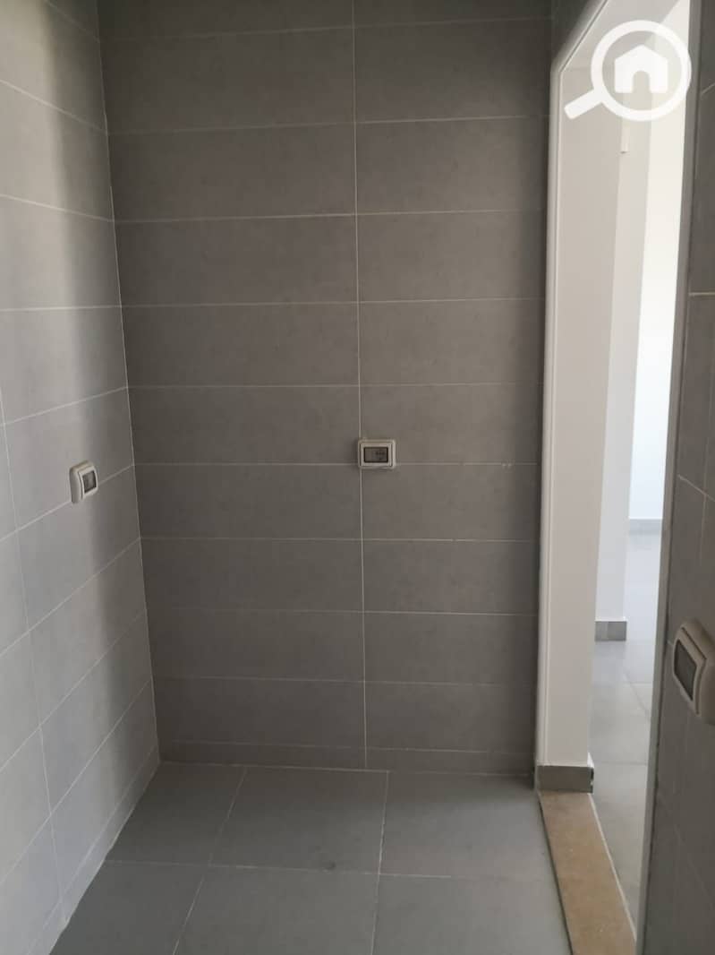 15 WhatsApp Image 2025-12-04 at 1.59. 17 PM. jpeg