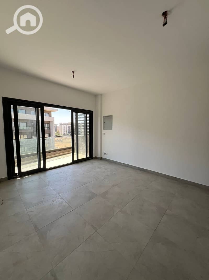 18 WhatsApp Image 2025-12-04 at 1.59. 28 PM(3). jpeg