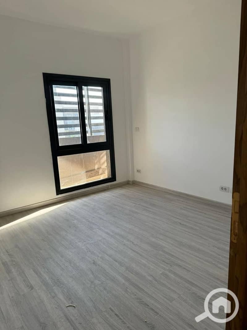 21 WhatsApp Image 2025-12-04 at 1.59. 28 PM(6). jpeg