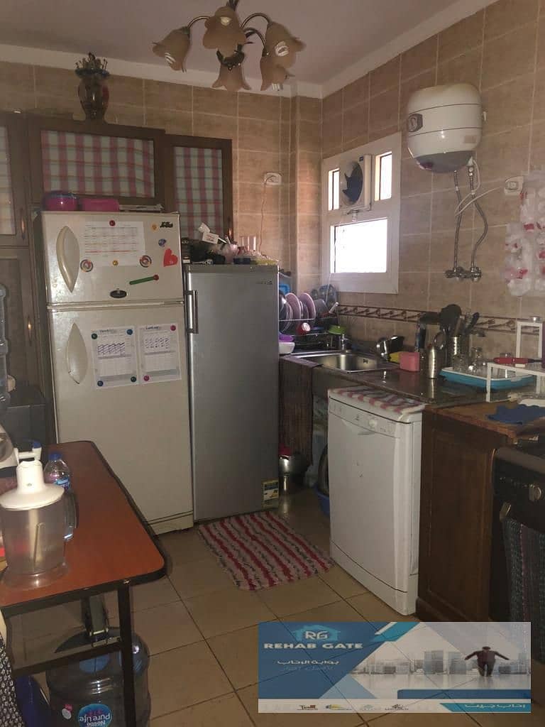 7 d57649ee-a36a-43fd-b8f6-61a8a09939ce. jpg