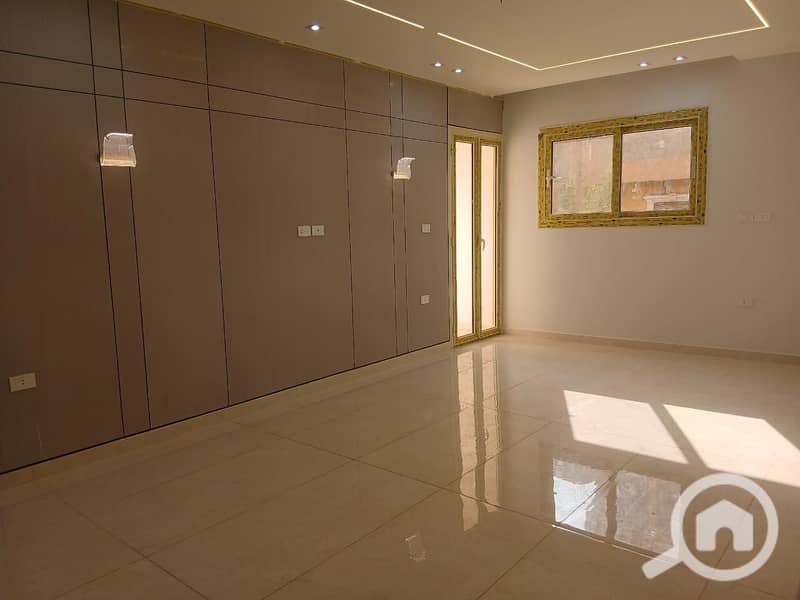 8 93dd6255-5f16-4454-9eff-0b21660a3390 (1). jpg