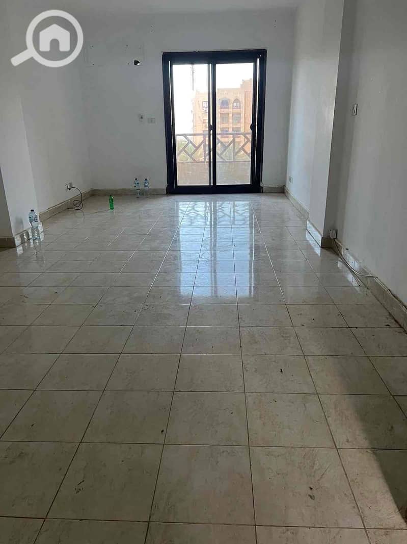 7 95b55368-3a3d-4768-881e-19af86e61ba6. jpg