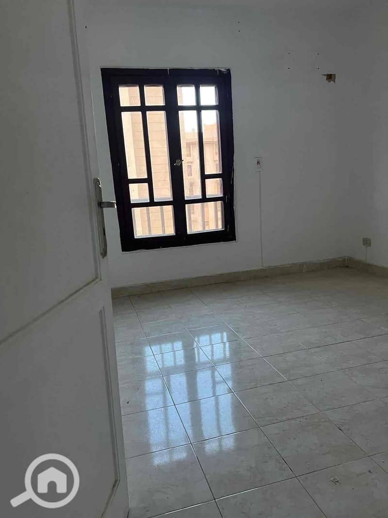 8 0008ff2e-47ff-4d04-9440-9c8971d28e5a. jpg