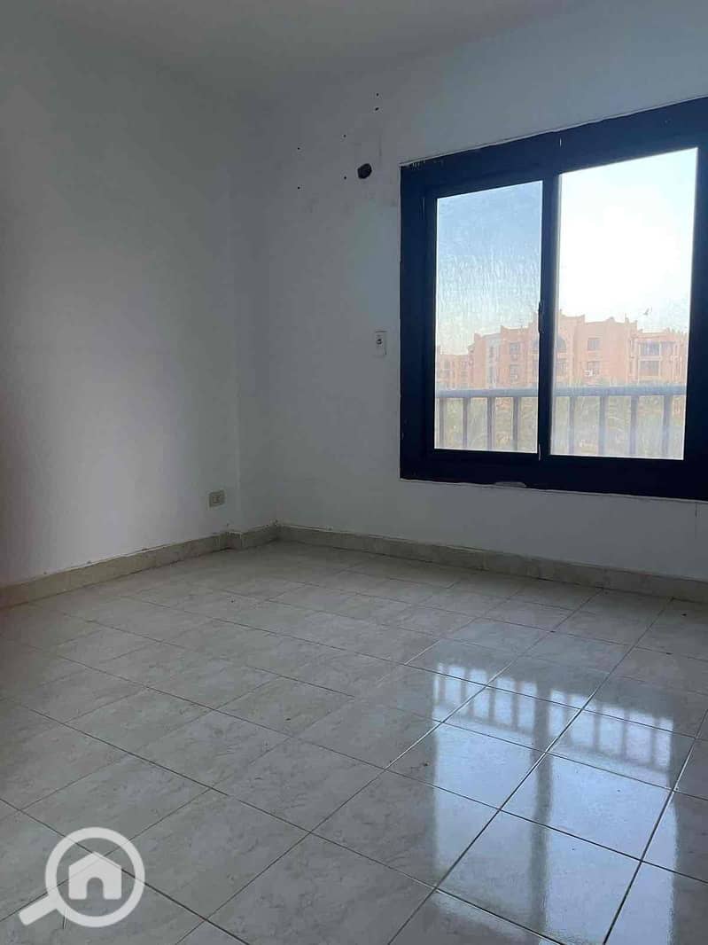 12 fe1b6d94-631e-41d8-9964-767297c4532c. jpg