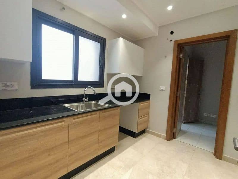 10 6557989-1d207o_800x600. jpg