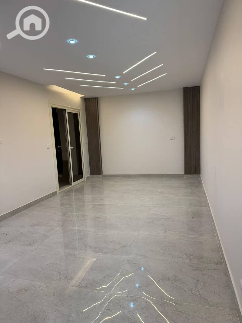 2 WhatsApp Image 2025-12-04 at 1.13. 55 PM (1). jpeg