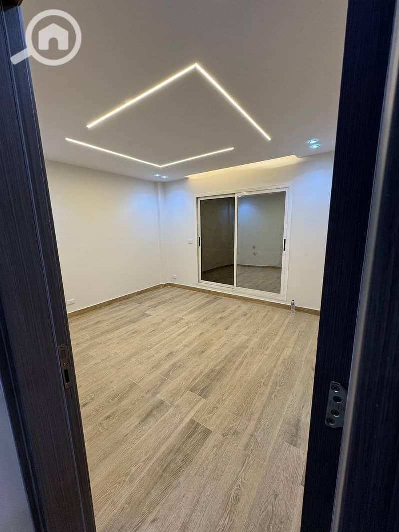 7 WhatsApp Image 2025-12-04 at 1.13. 56 PM (4). jpeg