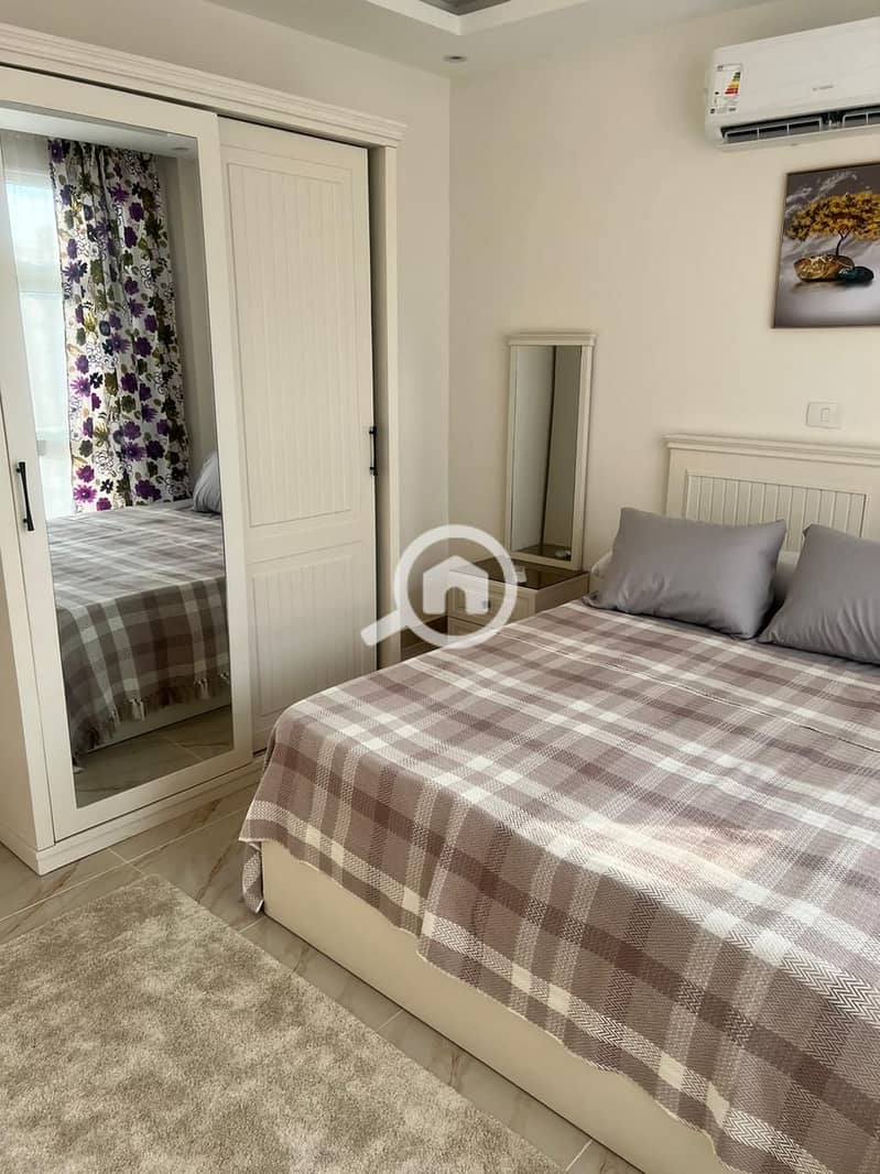 5 5922b841-c903-4608-9e9a-26fe2e35f39b. jpeg